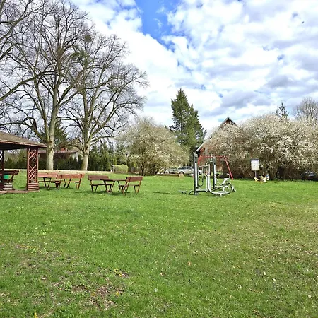 Mazury Apartament/dom Z Ogrodkiem Caloroczny Przy Jeziorze Sedansk