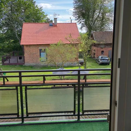 بيت للعطل Mazury Apartament/dom Z Ogrodkiem Caloroczny Przy Jeziorze *